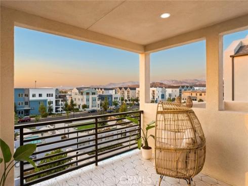 127 Restore , Irvine, CA