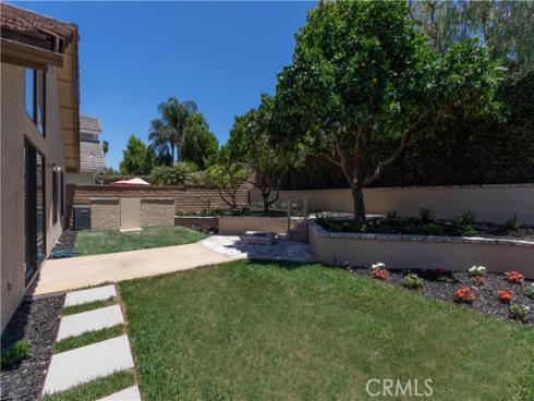 18 W Lucero , Irvine, CA