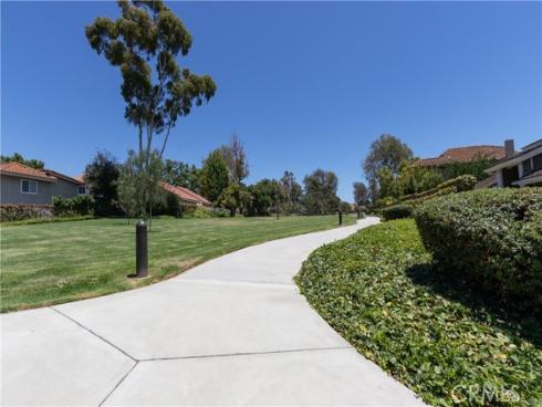 18 W Lucero  , Irvine, CA