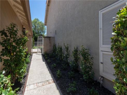 18 W Lucero , Irvine, CA