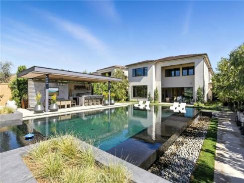 504 Big Sur , Irvine, CA