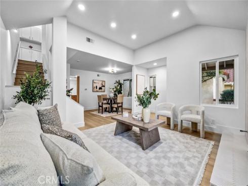 20 Lanciano , Irvine, CA