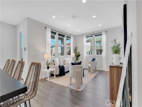 100 Tenor , Irvine, CA