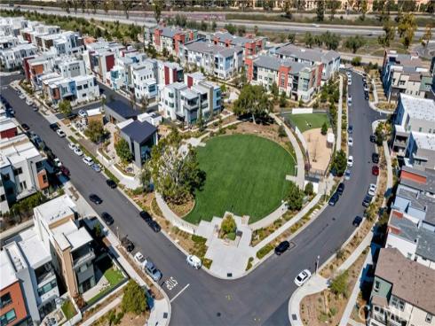 100 Tenor , Irvine, CA