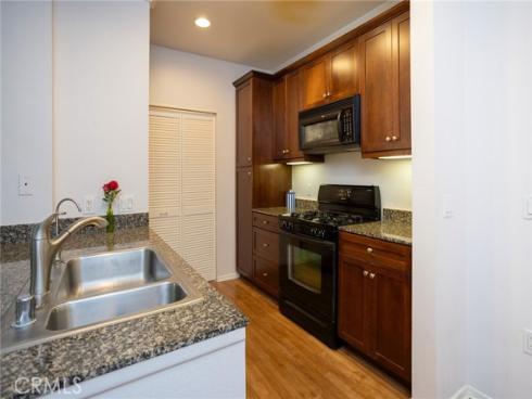 2262 Scholarship , Irvine, CA