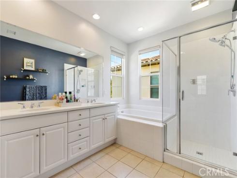 111 Bumblebee , Irvine, CA