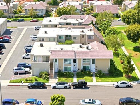 66  Golden Glen  4  Street, Irvine, CA