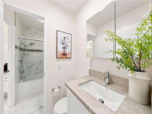 66  Golden Glen  4  Street, Irvine, CA