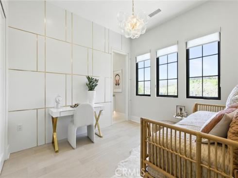 437 Narcissus , Irvine, CA