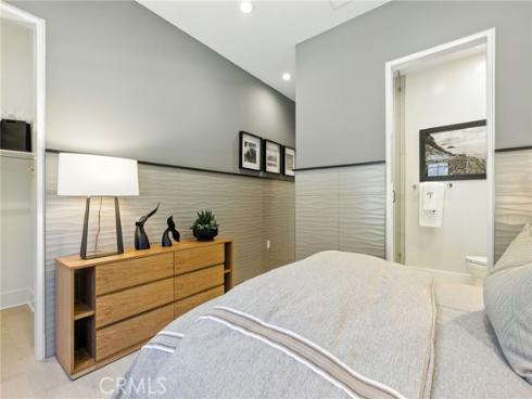 437 Narcissus , Irvine, CA