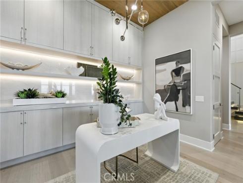 441 Narcissus , Irvine, CA