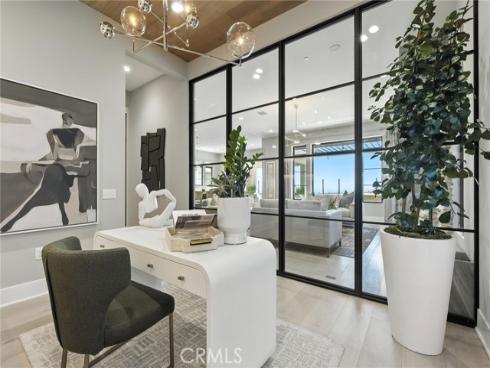 441 Narcissus , Irvine, CA