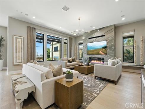 441 Narcissus , Irvine, CA