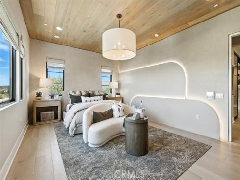 441 Narcissus , Irvine, CA
