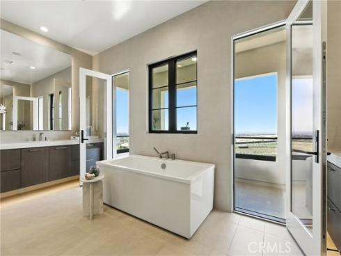 441 Narcissus , Irvine, CA