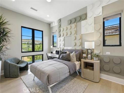 441 Narcissus , Irvine, CA