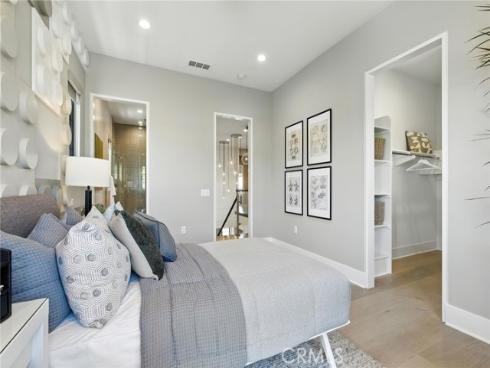 441 Narcissus , Irvine, CA