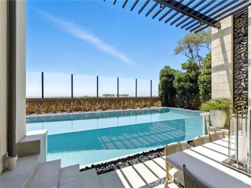 441 Narcissus , Irvine, CA