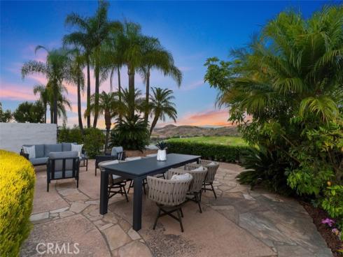 21 Mirador , Irvine, CA