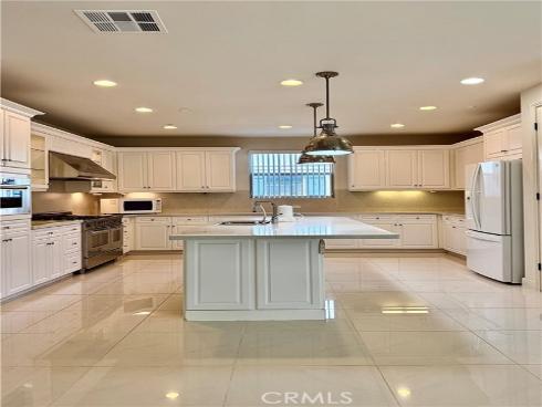 244  Desert Bloom  , Irvine, CA