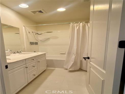 244  Desert Bloom  , Irvine, CA