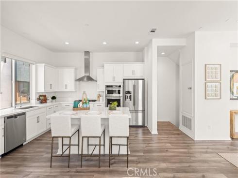 120 Sawbuck , Irvine, CA