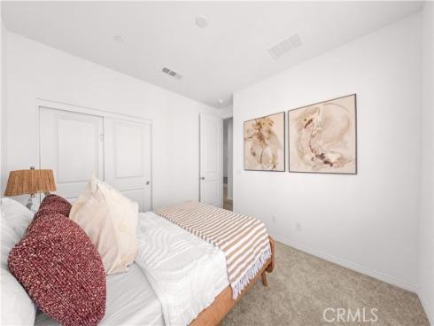 120 Sawbuck , Irvine, CA