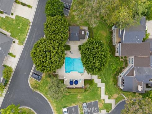 14 Highland , Irvine, CA