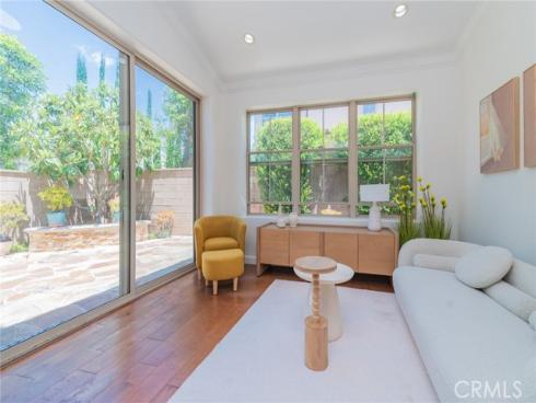 50 Twin Gables , Irvine, CA