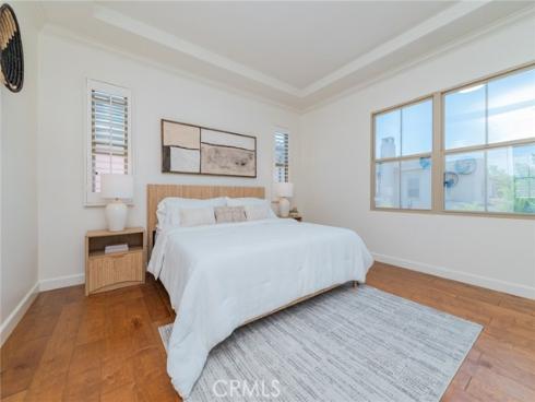50 Twin Gables , Irvine, CA