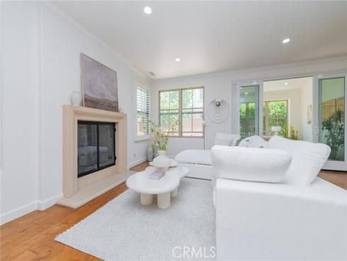 50 Twin Gables , Irvine, CA