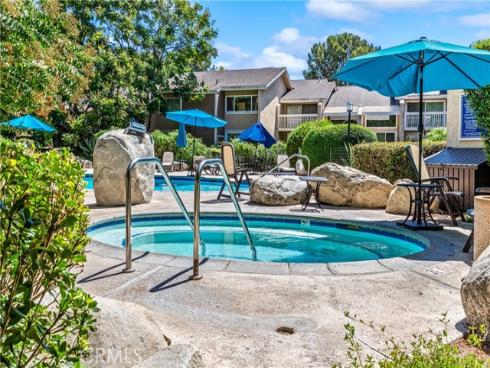 53 Streamwood , Irvine, CA