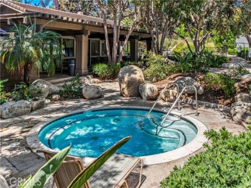 53 Streamwood , Irvine, CA