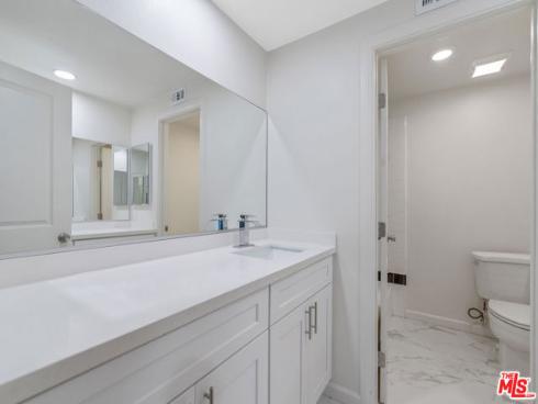 19 Rippling , Irvine, CA