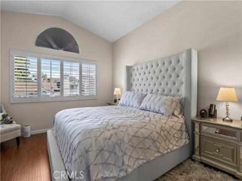 80 Almador , Irvine, CA
