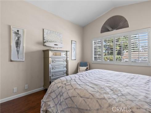 80 Almador , Irvine, CA