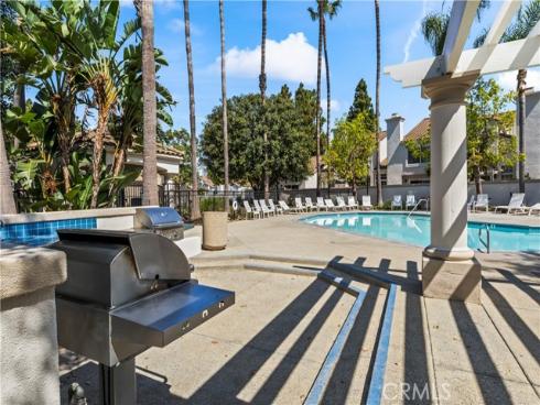 80 Almador , Irvine, CA