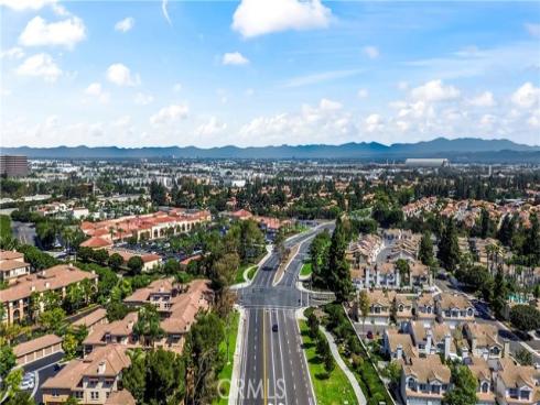 80 Almador , Irvine, CA
