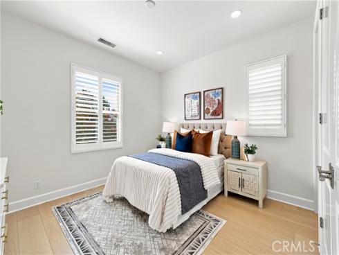 73 Cortland , Irvine, CA