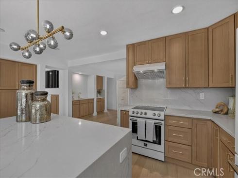 6 Recodo , Irvine, CA