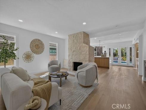 6 Recodo , Irvine, CA