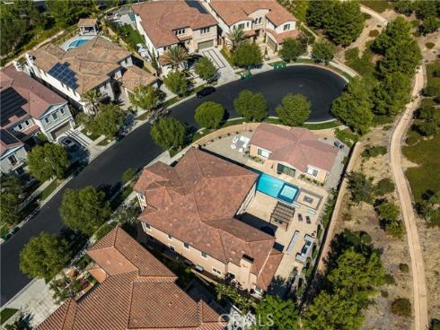 104 Shady Arbor , Irvine, CA