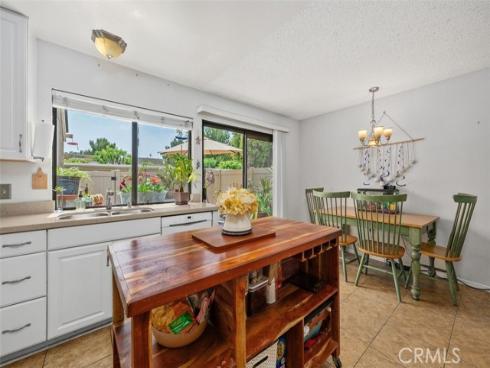 14  Greenleaf  , Irvine, CA