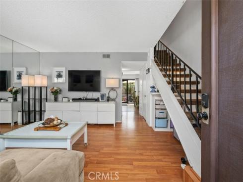 14  Greenleaf  , Irvine, CA