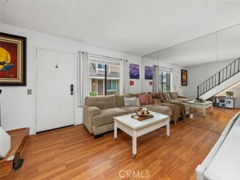 14  Greenleaf  , Irvine, CA