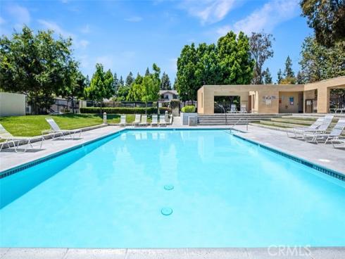 14  Greenleaf  , Irvine, CA