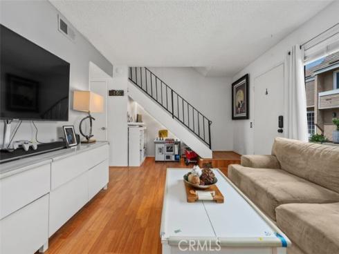 14  Greenleaf  , Irvine, CA
