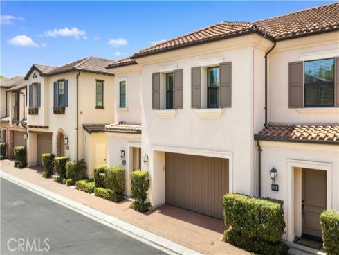 190 Crescent Moon , Irvine, CA