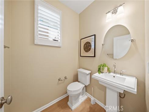 190 Crescent Moon , Irvine, CA