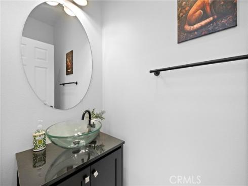 23 Amoret , Irvine, CA